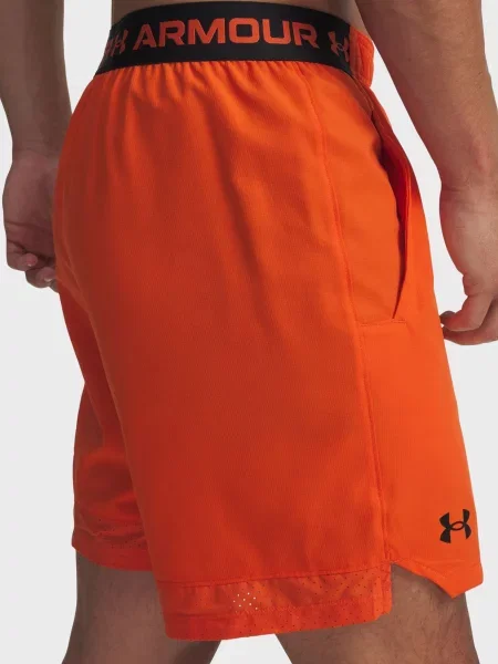 Спортивні шорти Under Armour помаранчеві