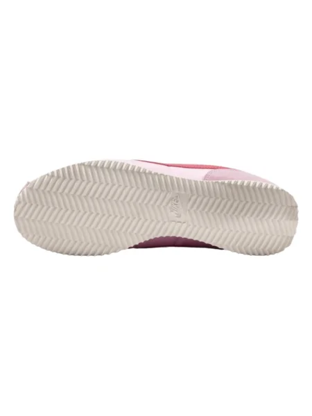Pantofi Nike roz