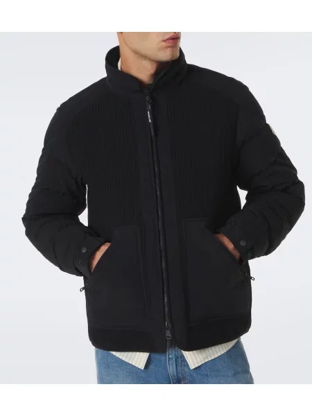 Geacă cu puf Moncler cu glugă negru