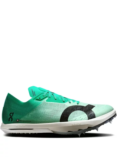 Sneakerși On alb