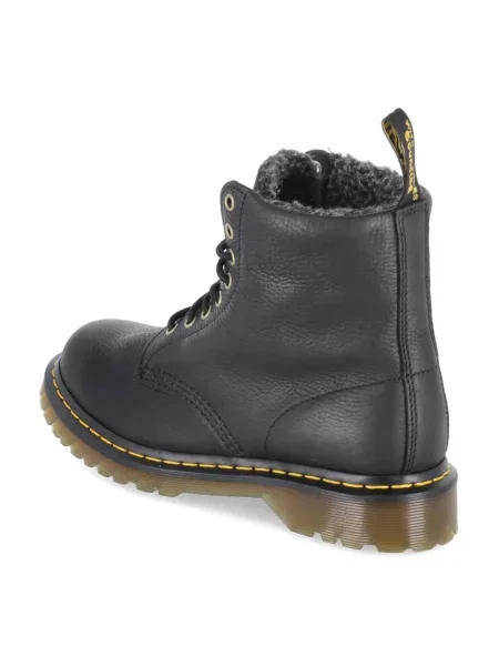 Botki Dr. Martens sznurowane skórzane czarne