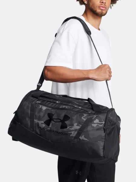 Under Armour Undeniable Duffle M 58 l fekete/fekete/fekete táska. Méret: OS fekete
