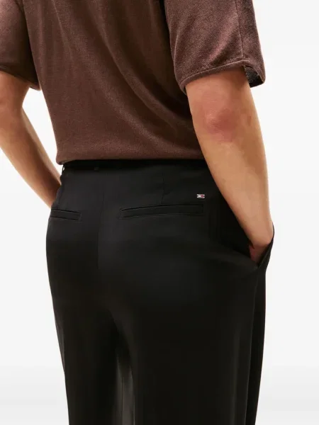 Pantaloni Tommy Hilfiger negru