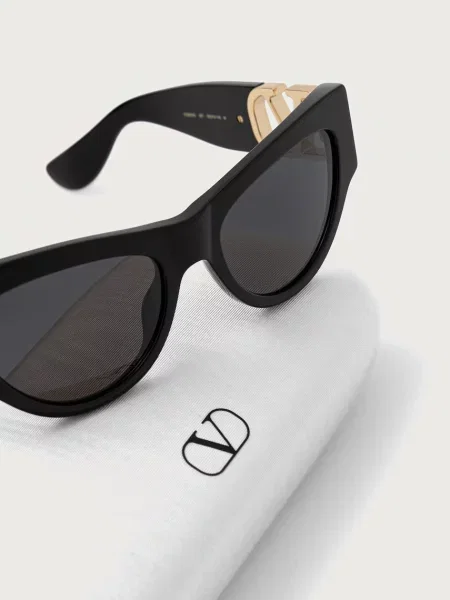 Солнцезащитные очки Valentino Eyewear