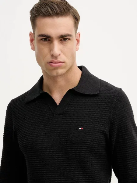 Tommy Hilfiger пуловер черно