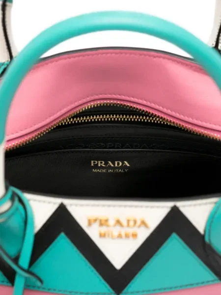 Чанта Prada розово