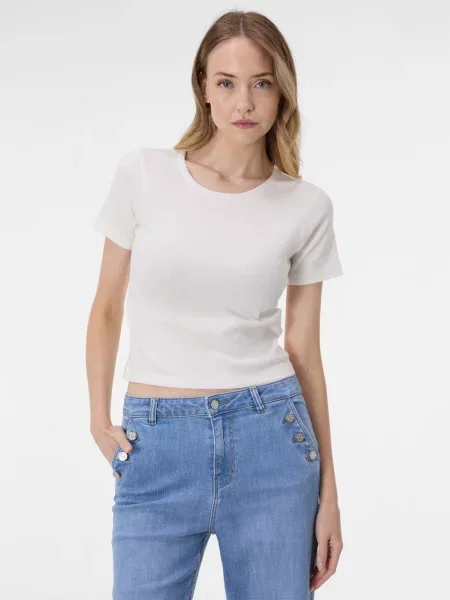 Scurt tricou Orsay cu mâneci scurte