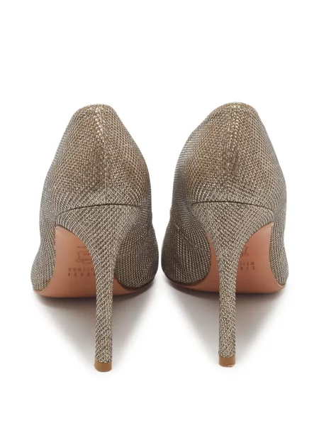 Körömcipő Stuart Weitzman