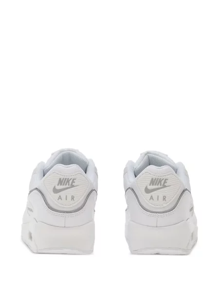 Tricou Nike cu imagine cu șireturi din dantelă alb