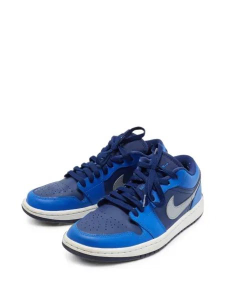 Маратонки Jordan Air Jordan 1 синьо