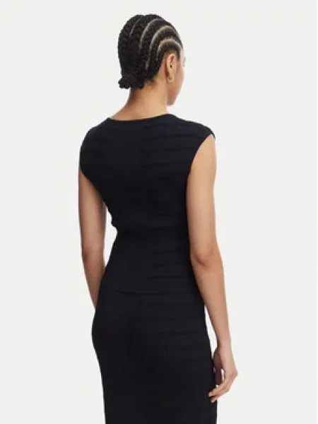 Halenka Guess
