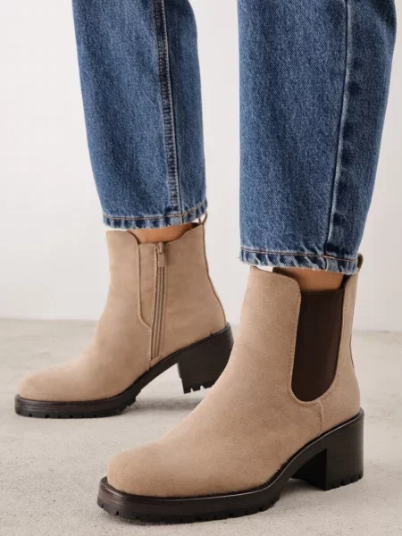Botine chelsea Ideal din piele cu toc jos bej