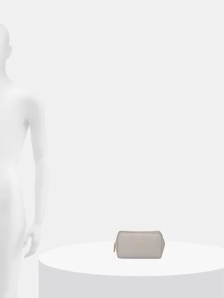 Кожаная косметичка Furla