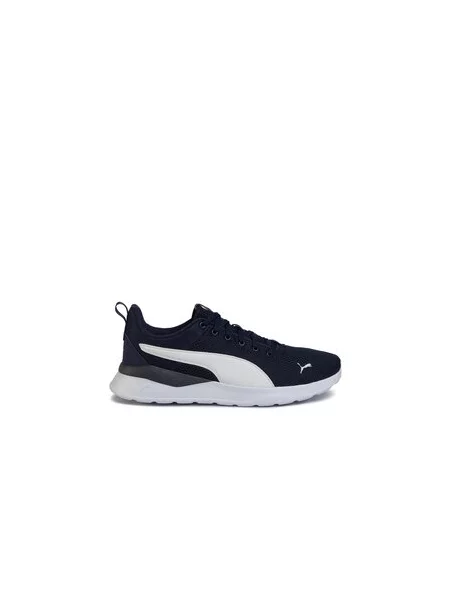 Sneakersy Puma bílé