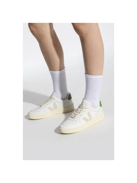 Sneakersy Veja skórzane białe