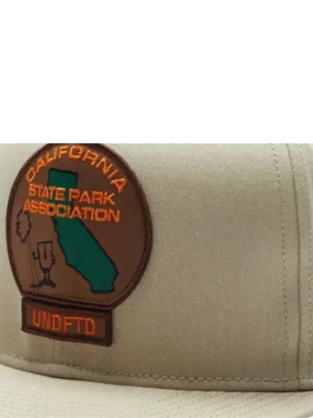 Шапка с козирки Undefeated