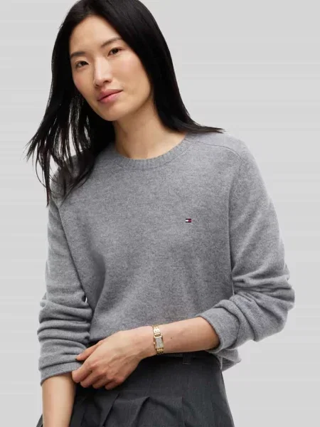 Sweter o kroju slim fit z czystej wełny Tommy Hilfiger