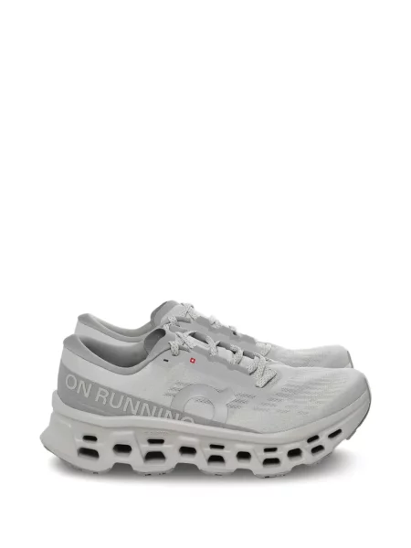 Sneakerși On gri