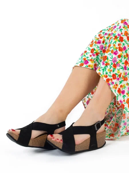 Bayton Sandali Rea' črna