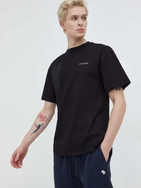 Тениска Sixth June с изчистен дизайн черно