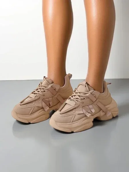Sneakerși Resti cu platformă