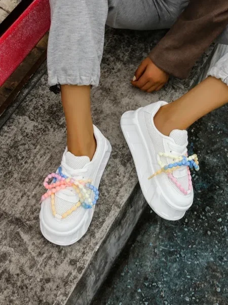 Sneakerși Resti cu platformă alb