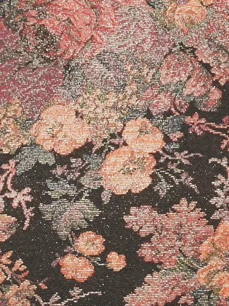 Sukienka mini Maje w kwiatki żakardowa garniturowa czarna