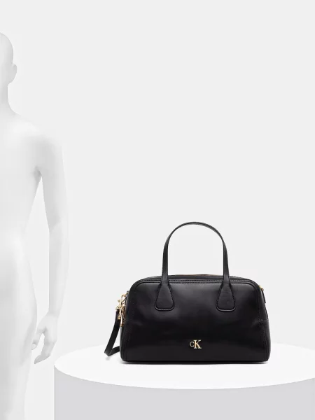 Calvin Klein Válltáska fekete