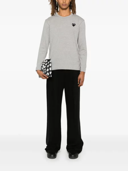 Tricou Comme Des Garcons Play cu motiv cu inimi gri