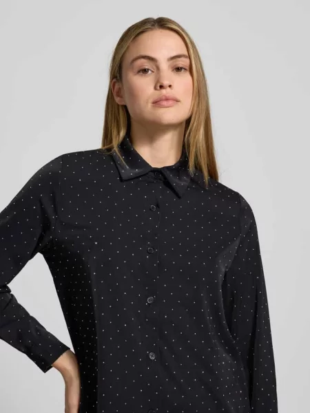 Bluzka o kroju regular fit z obszyciem ozdobnymi kamieniami model Zabaione czarna