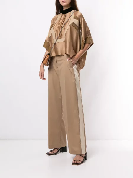 Pantaloni Sacai cu dungi maro