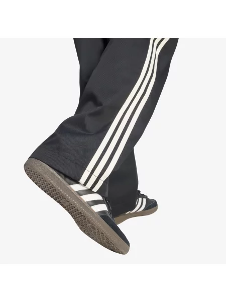 Pruhované nohavice Adidas Originals čierna
