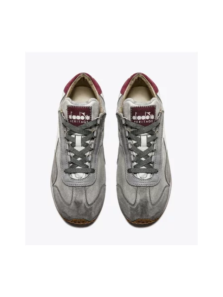 Sneakersy Diadora z kamieniami