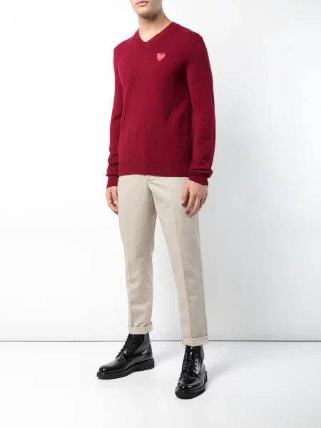 Megztinis Comme Des Garçons Play v formos iškirpte raudona