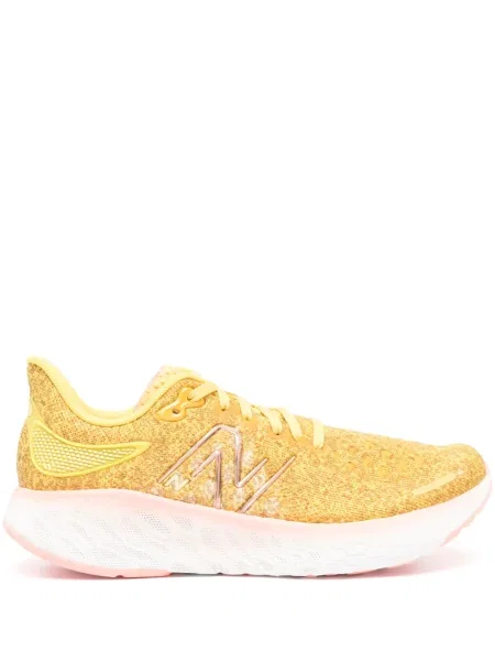 Sneakerși New Balance Fresh Foam cu șireturi din dantelă galben