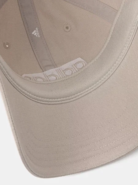 Шапка Adidas бежева