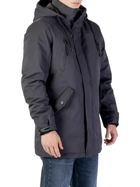 Яке Hydra Clothing черно