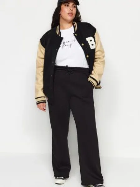 Hanorac din fleece Trendyol din fleece negru