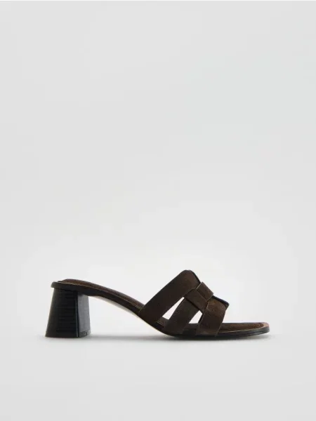 Замшевые мюли Reserved коричневые