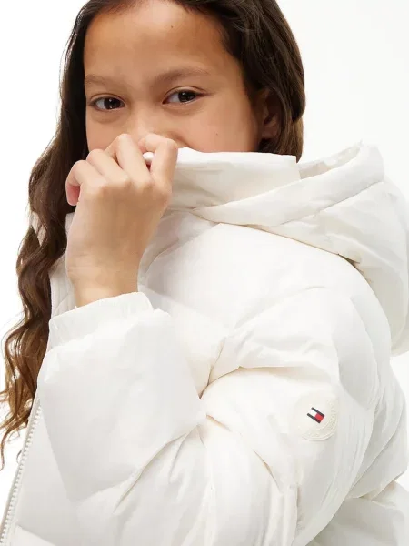 Tommy Hilfiger пухено яке за деца бяло
