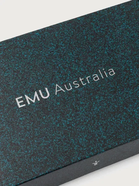 Шапка Emu Australia из овчины