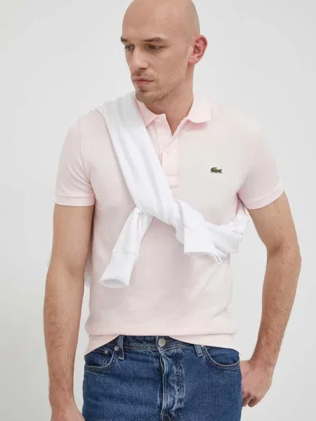 Тениска с яка Lacoste с изчистен дизайн розово