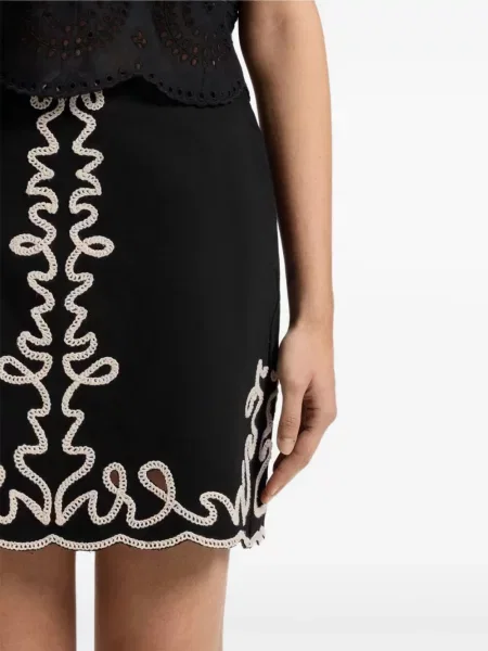 Fusta mini Boss cu broderie negru