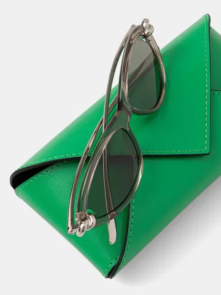 Солнцезащитные очки Bottega Veneta Classic