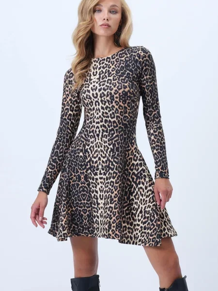 Trend Alaçatı Stili Rochie maro / brocart negru