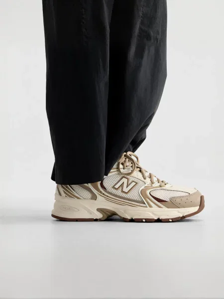Повседневные кроссовки New Balance бежевые