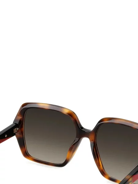 Carolina Herrera napszemüveg barna