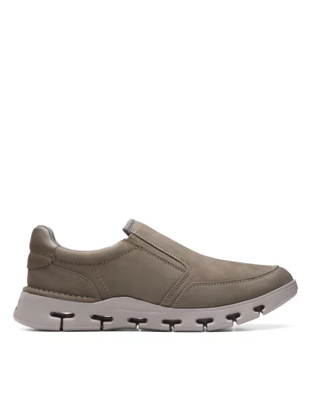 Pantofi Clarks gri