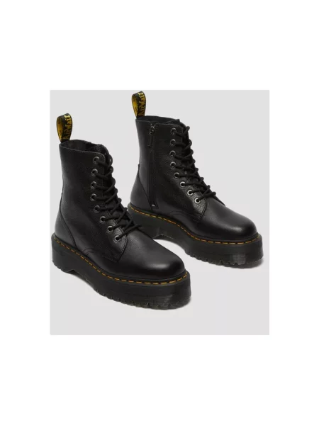 Botki Dr. Martens skórzane na platformie czarne
