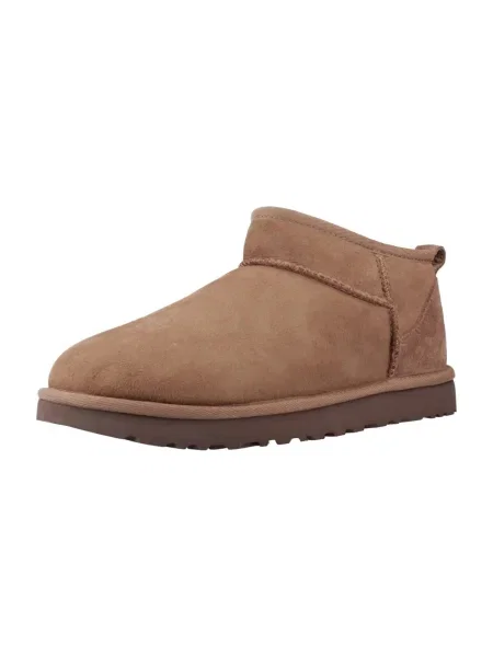 Cizme de zăpadă Ugg clasici maro